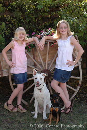 Dogs and girls_8284