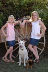 Dogs and girls_8284